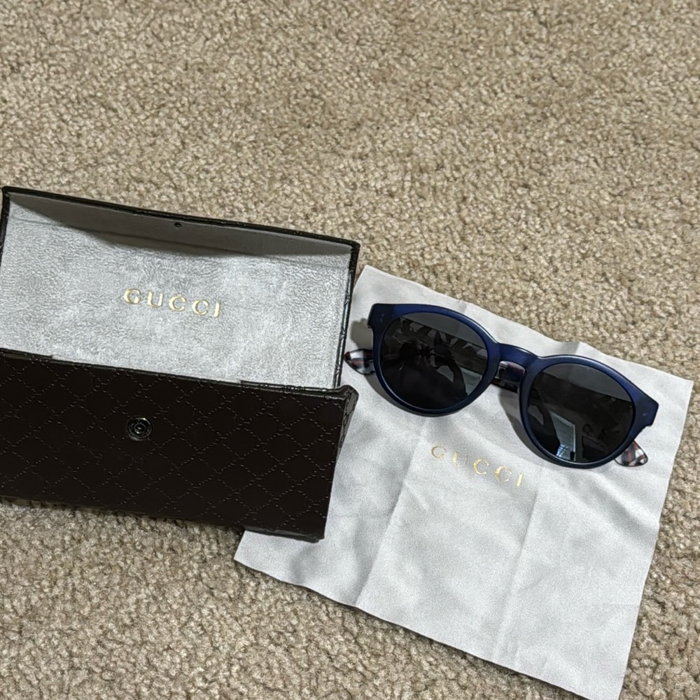 GUCCI Interlocking G Logo Round Sunglasses
